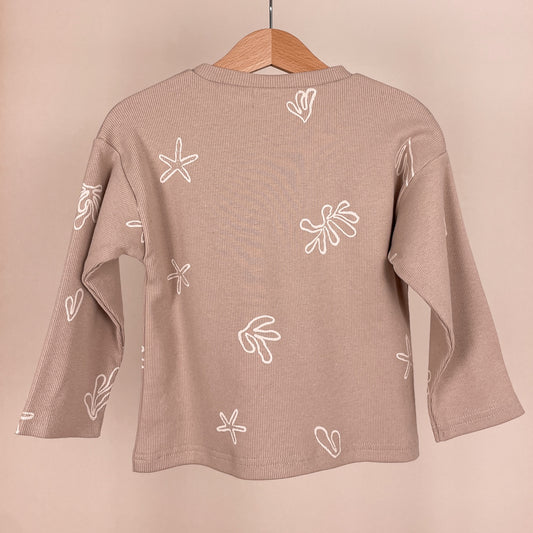 HEJLENKI Langarmshirt beige mit weißem Print 1–2 Jahre Rückseite