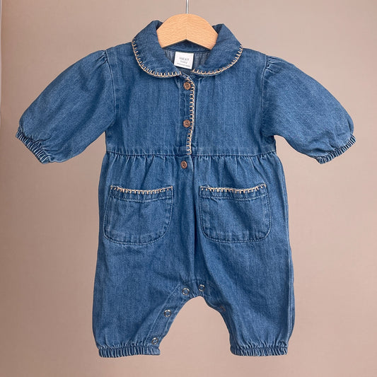 Next Baby Jeans-Overall in Blau, Größe 56 – Vorderansicht