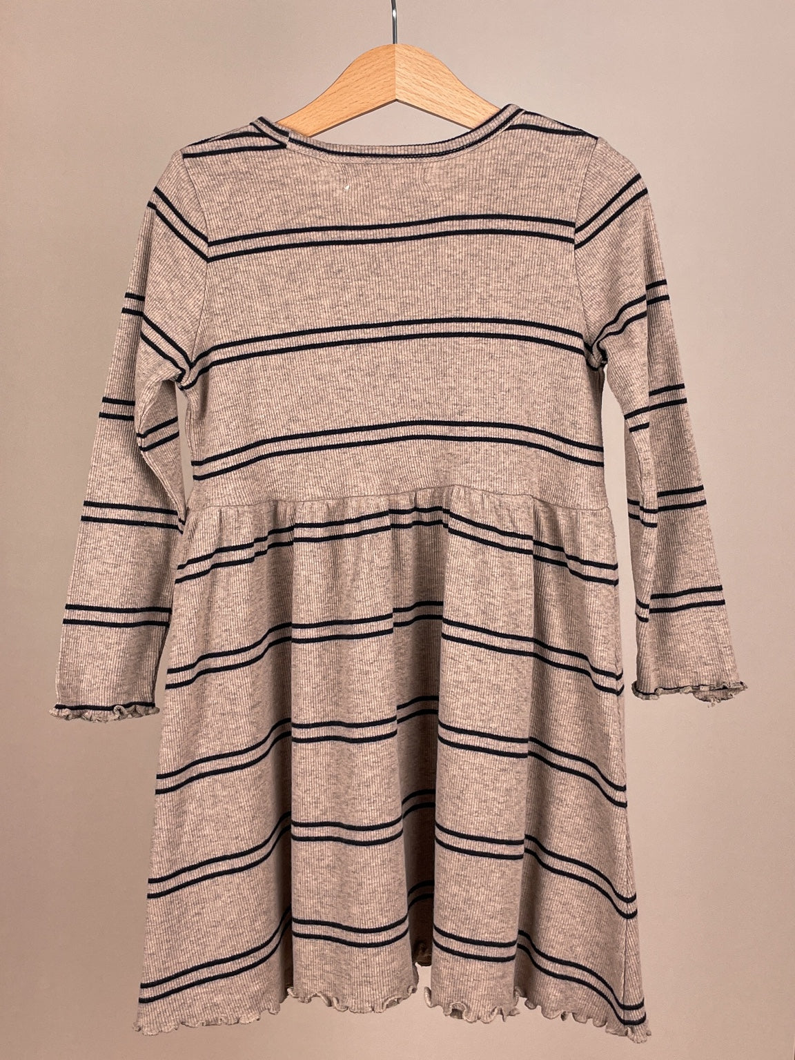 Minimarket Mädchen-Kleid mit Kirsch-Stickerei, Größe 98/104 – Rückansicht