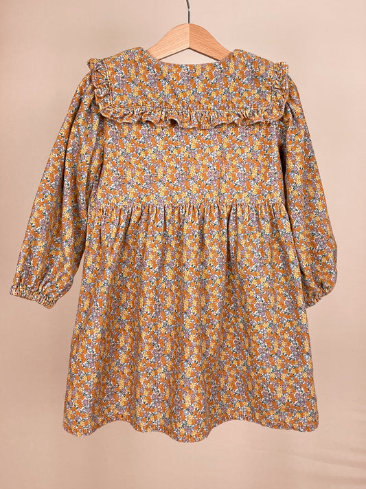 Zara Mädchenkleid mit Blumenmuster Größe 104 Rückansicht