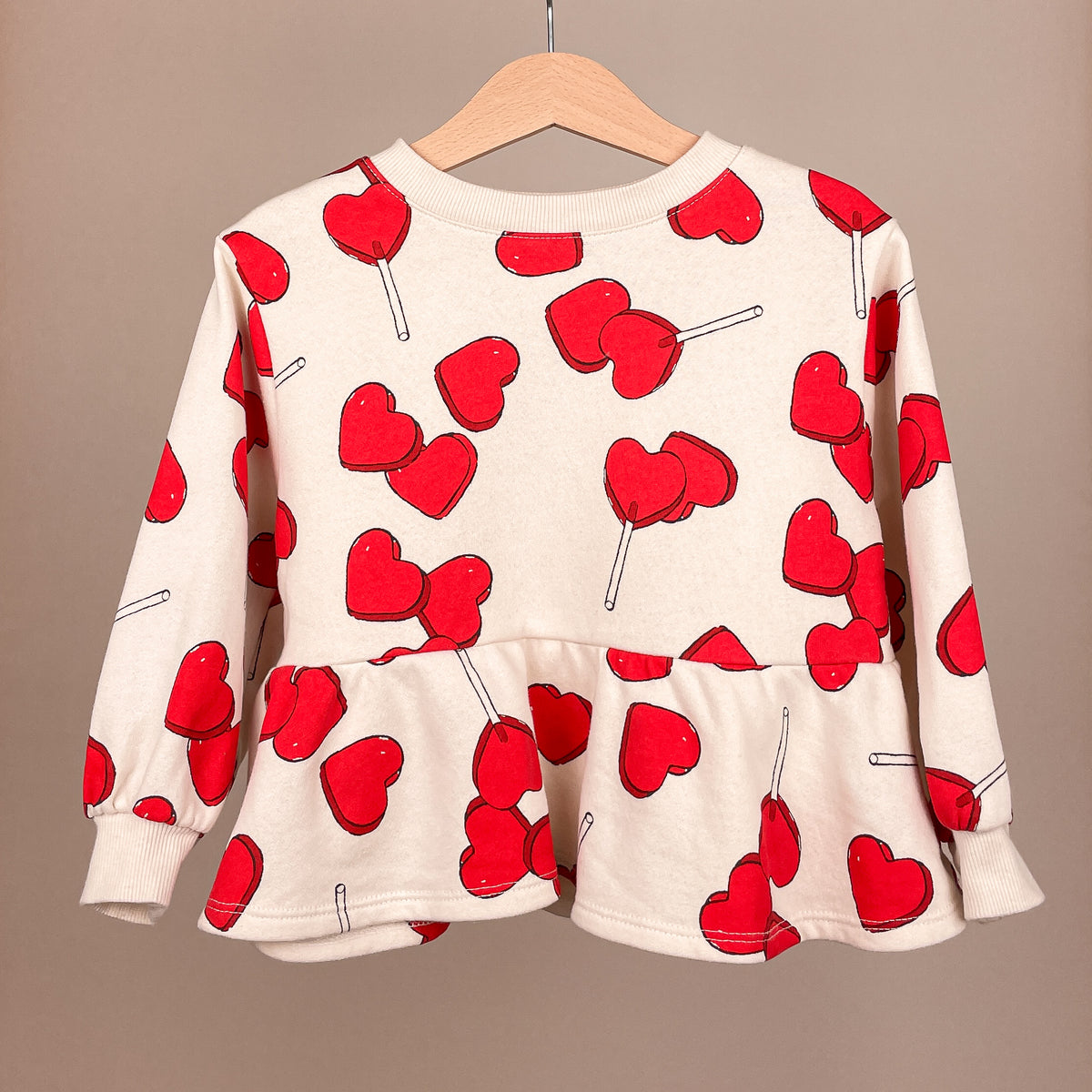 H&M Kinder-Sweatkleid mit Herz-Lollis, Vorderansicht