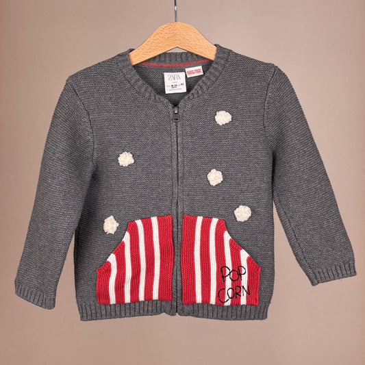 Zara Baby Strickjacke mit Popcorn-Motiv, Vorderansicht